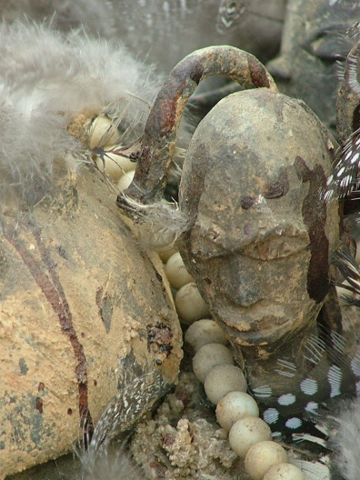 Au&szlig;enaltar-Skulptur von Kalfala